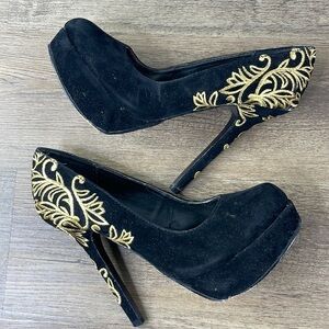 Colin Stuart Women’s Black Velvet with Gold Embroidery Platform High heels, 7.5